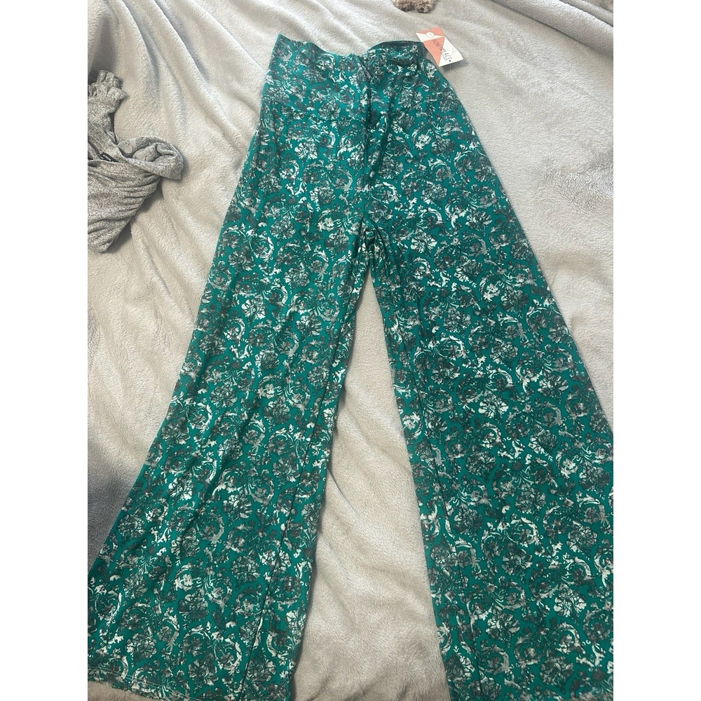 Honey &‎ Lace Paisley Wide Leg Pants Green and gray NWT Size L